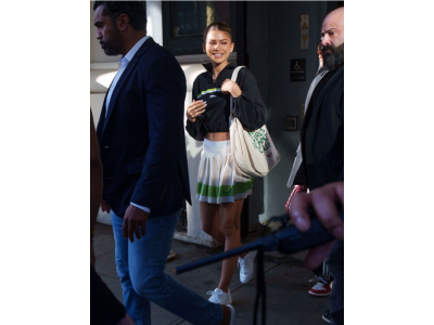 Zendaya na tlačovej konferencii Challengers predviedla 3 tenisové výkony v jeden deň